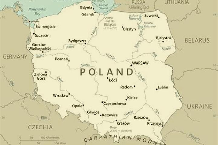 Piper, 21 — Escort in Leszno, Poland