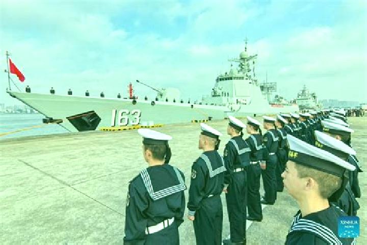 Piper, 21 — Escort in Xinhua, China