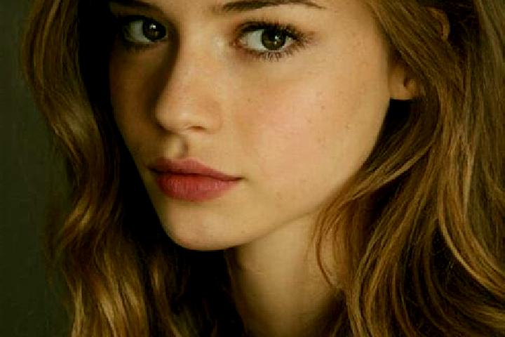 Piper, 22, a auburn hazel-eyed mixed companion based in Lexington. Offering Overnight, GFE, Massage. Available for incall and outcall, overnight bookings ava...