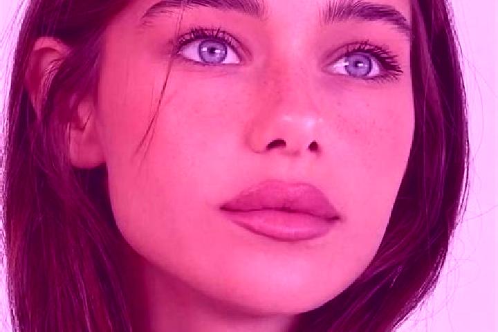 Piper, 22, a brunette blue-eyed mediterranean companion based in Fishvar. Offering Prostate Massage, Deep French Kissing, Fetish, Girlfriend Experience, Tant...