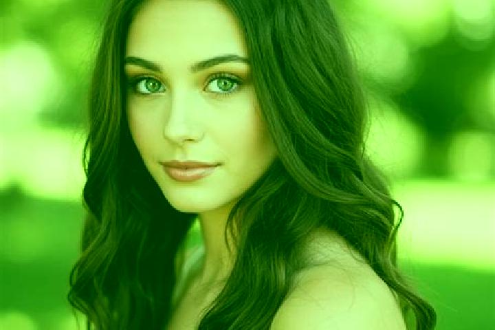 Piper, 22, a brunette hazel-eyed mediterranean companion based in Savasleyka. Offering Roleplay, Prostate Massage, Dinner Date. Available for incall and outc...