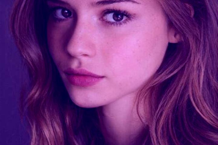 Piper, 22, a chestnut blue-eyed latina companion based in Malengue. Offering GFE, Tantra, A-Level, Dinner Date, Duos. Available for incall and outcall, day a...