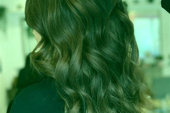 Piper, 22, a chestnut brown-eyed middle eastern companion based in Cauville-sur-Mer. Offering Striptease, Roleplay. Available for incall and outcall, overnig...