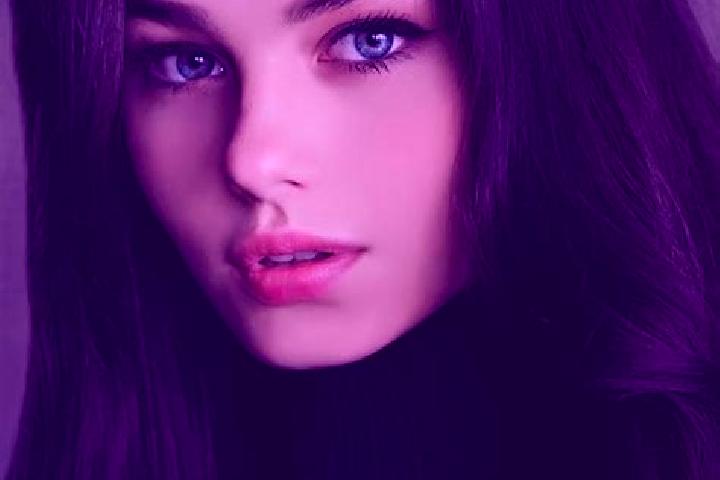 Piper, 22, a red amber-eyed slavic companion based in Dios le Guarde. Offering OWO, Erotic Massage, Girlfriend Experience, Deep French Kissing. Available for...