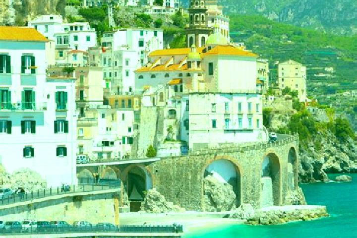 Piper, 22 — Escort in Pianezze, Italy