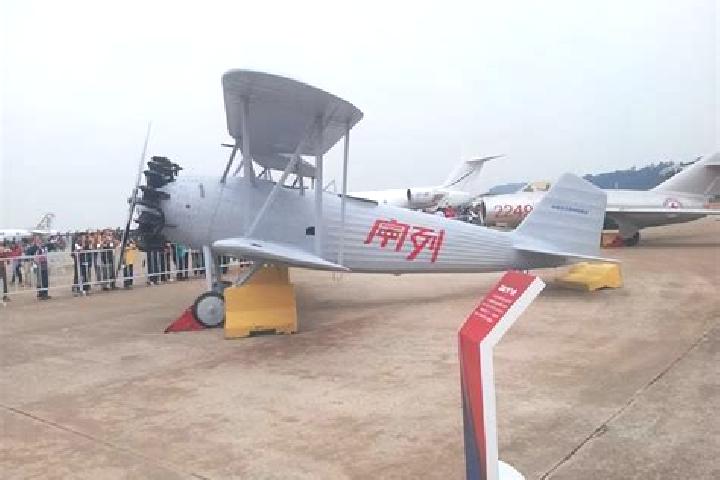 Piper, 22 — Escort in Xuanhuadian, China
