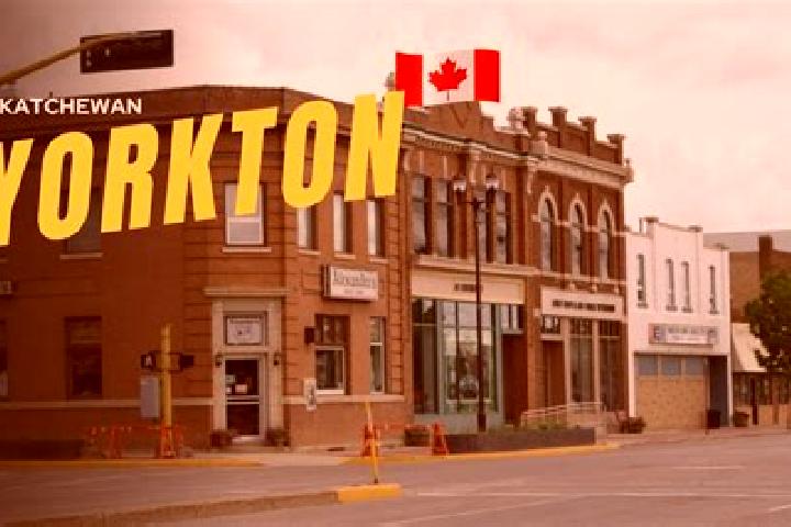 Piper, 22 — Escort in Yorkton, Canada
