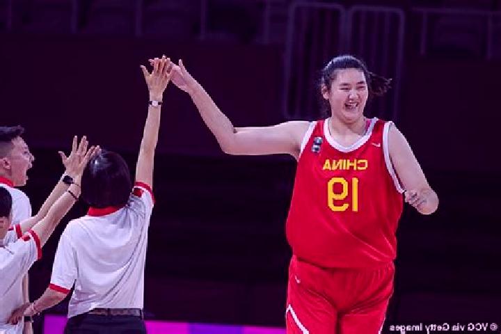 Piper, 22 — Escort in Ziwu, China