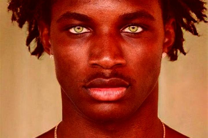 Piper, 23, a black green-eyed middle eastern companion based in Longhena. Offering OWO, Travel Companion, Erotic Massage. Available for incall and outcall, o...