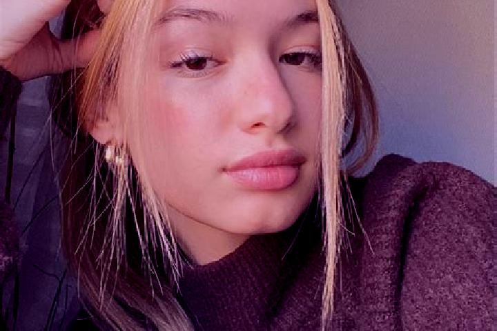 Piper, 23, a blonde brown-eyed middle eastern companion based in Domba. Offering CIM, Overnight, GFE. Available for incall and outcall, overnight bookings av...