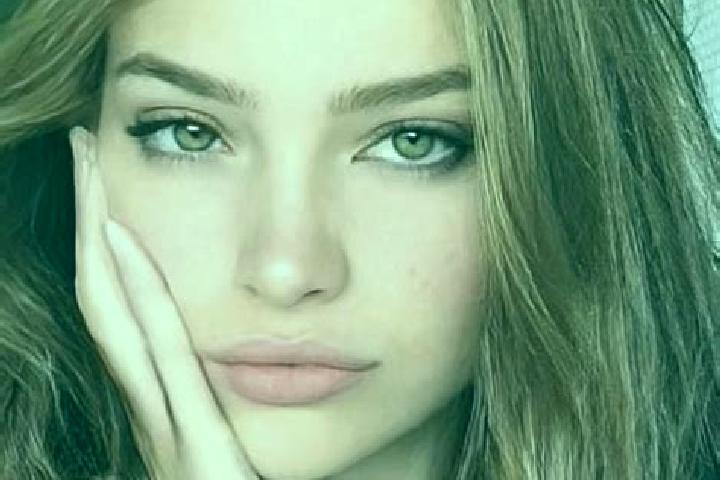 Piper, 23, a dark blonde hazel-eyed european companion based in Pfreimd. Offering A-Level, Erotic Massage, Roleplay. Available for incall and outcall, day an...