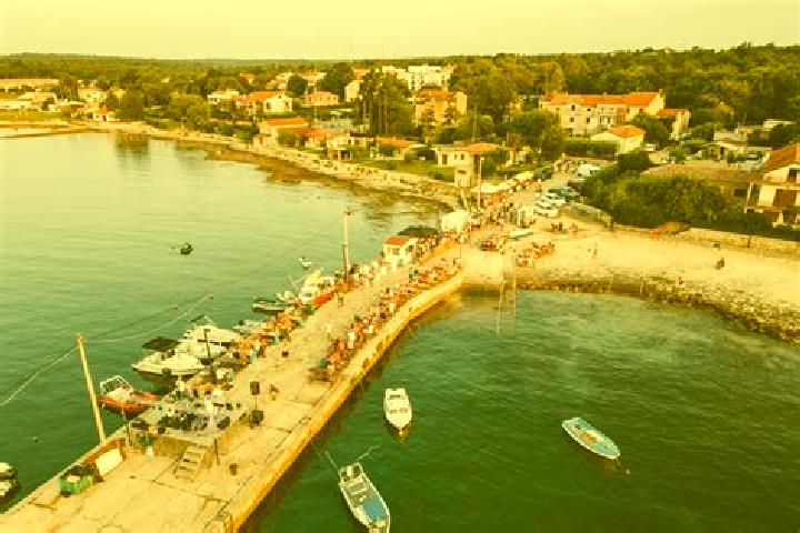 Piper, 23 — Escort in Brtonigla, Croatia