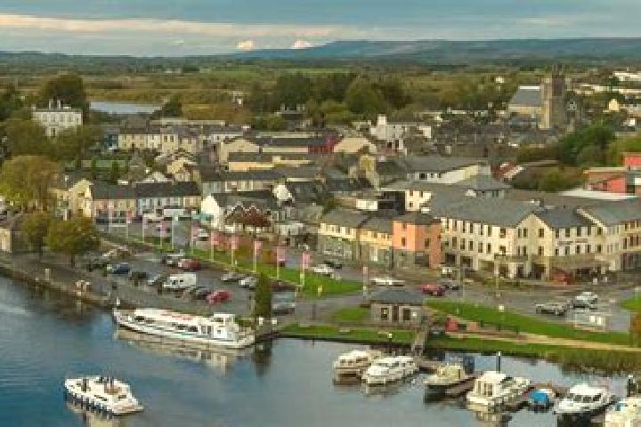 Piper, 23 — Escort in Carrick-on-Shannon, Ireland