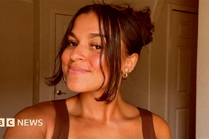 Piper, 23 — Escort in Manchester, Canada