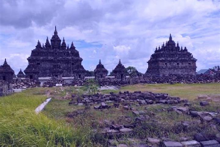 Piper, 23 — Escort in Plaosan, Indonesia