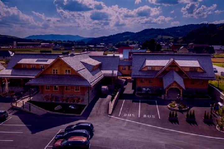 Piper, 23 — Escort in Zakamenne, Slovakia