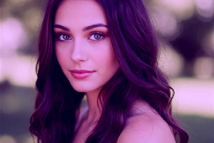 Piper, 24, a brunette hazel-eyed caucasian companion based in Yangmen. Offering Couples, Massage, BDSM. Available for incall and outcall, overnight bookings ...