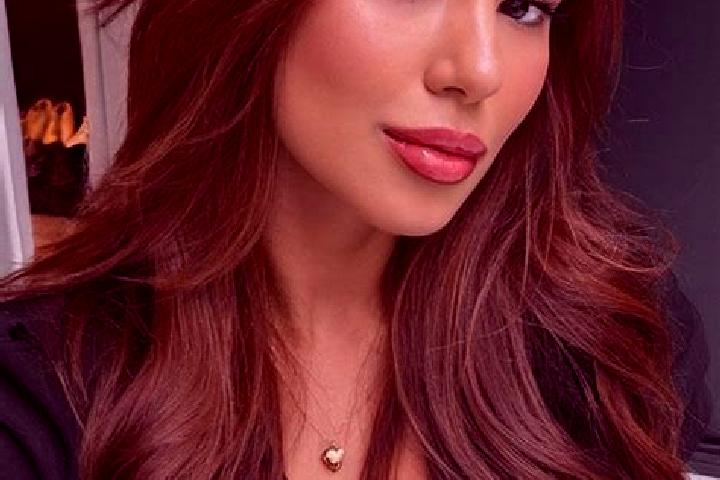 Piper, 24, a chestnut brown-eyed asian companion based in Vichy. Offering GFE, Couples, Roleplay. Available for incall and outcall, overnight bookings availa...