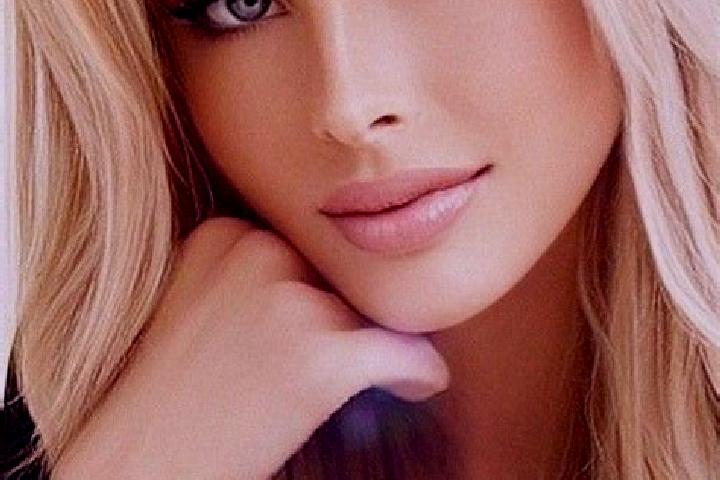 Piper, 24, a dark blonde blue-eyed caucasian companion based in Gurgurnica. Offering GFE, Overnight, Massage, A-Level, Deep French Kissing. Available for inc...