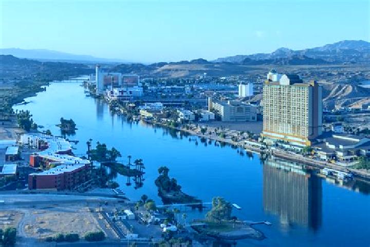 Piper, 24 — Escort in Laughlin, United States