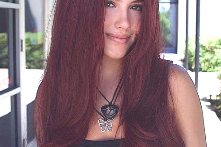 Piper, 25, a auburn dark-eyed latina companion based in Takizawa. Offering Domination, Fetish, 69. Available for incall and outcall, day and evening dates.