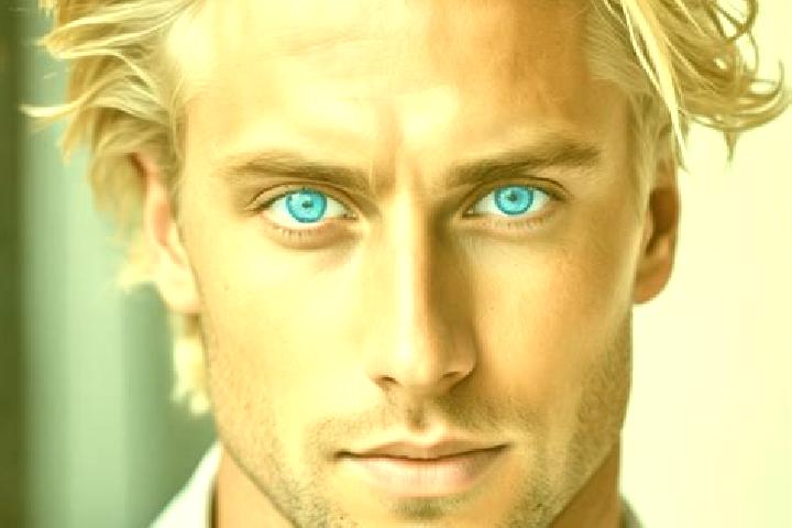 Piper, 25, a chestnut blue-eyed european companion based in Fortanete. Offering Dinner Date, Party Girl, Couples, BDSM, OWO. Available for incall and outcall...