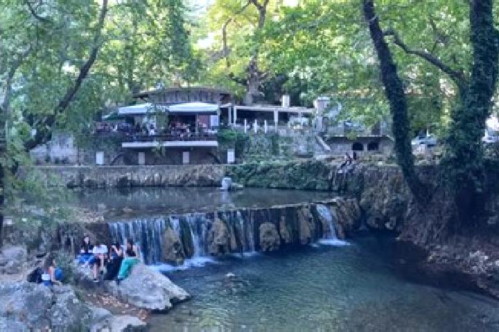 Piper, 25 — Escort in Krya Vrysi, Greece