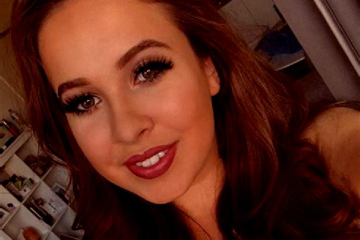 Piper, 26, a auburn brown-eyed european companion based in Bantacan. Offering A-Level, Prostate Massage, Domination. Available for incall and outcall, day an...