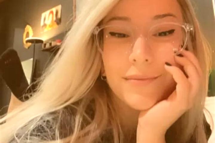 Piper, 26, a blonde dark-eyed indian companion based in Cassano d Adda. Offering Duos, Domination, Overnight, Girlfriend Experience, Travel Companion. Availa...