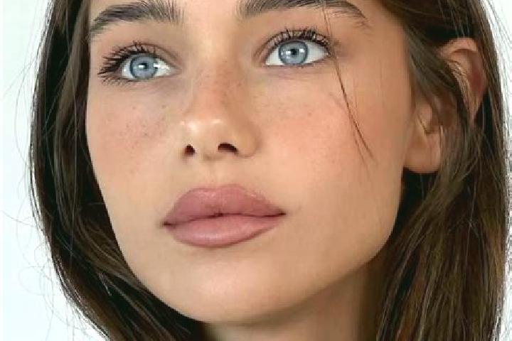 Piper, 26, a brunette brown-eyed caucasian companion based in Lihai. Offering 69, Overnight, Deep French Kissing. Available for incall and outcall, day and e...