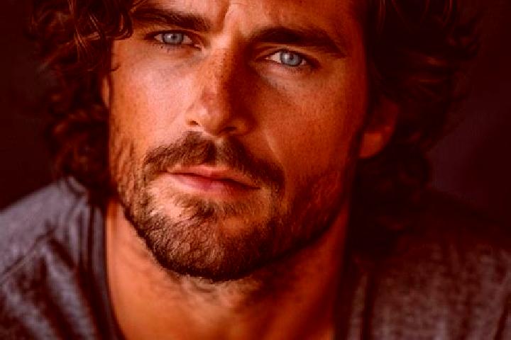 Piper, 26, a chestnut grey-eyed mixed companion based in Mar de Ajo. Offering Erotic Massage, Party Girl, Deep French Kissing, Overnight. Available for incal...