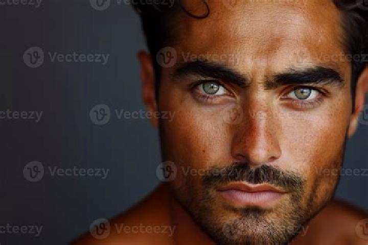 Piper, 26, a dark blonde amber-eyed middle eastern companion based in Tramoyes. Offering Overnight, BDSM, A-Level, Duos. Available for incall and outcall, ov...