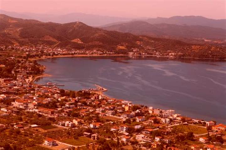 Piper, 26 — Escort in Oreoi, Greece