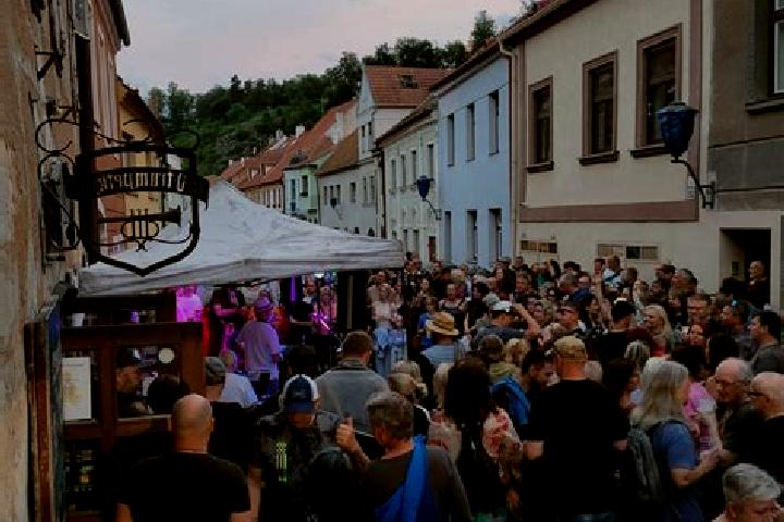 Piper, 26 — Escort in Poruba, Slovakia