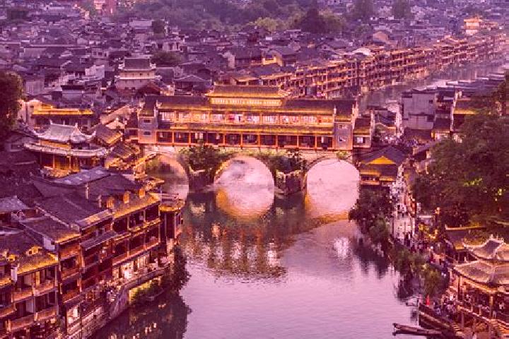 Piper, 26 — Escort in Wanling, China