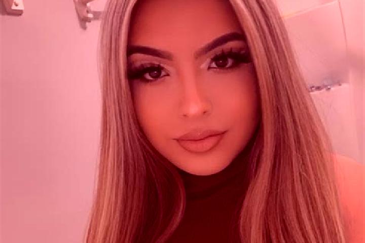 Piper, 27, a blonde amber-eyed latina companion based in Acopia. Offering Tantra, Striptease, Girlfriend Experience. Available for incall and outcall, overni...