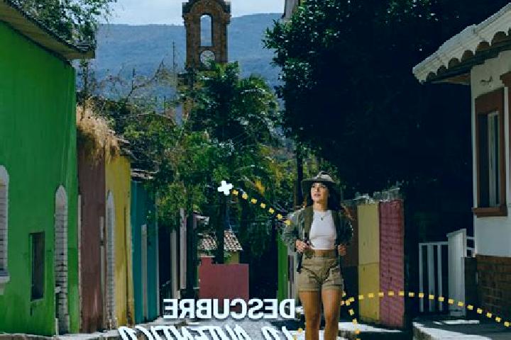 Piper, 27 — Escort in Amatlan de Canas, Mexico