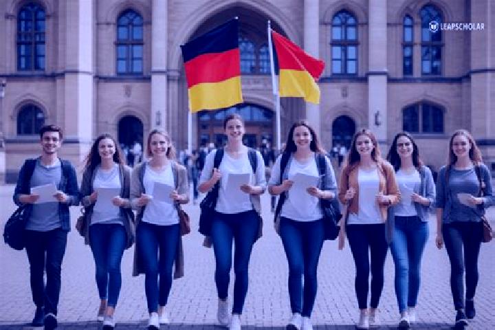 Piper, 27 — Escort in Bohme, Germany