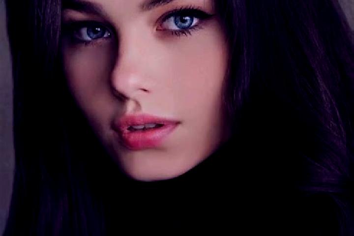 Piper, 28, a chestnut dark-eyed caucasian companion based in Visegrad. Offering Roleplay, Tantra, Couples. Available for incall and outcall, day and evening ...