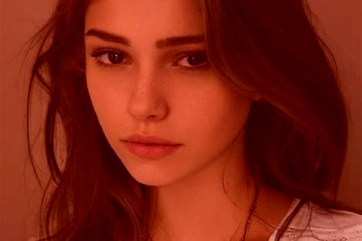 Piper, 28, a chestnut grey-eyed slavic companion based in Tangkolo. Offering Domination, Tantra, A-Level, CIM. Available for incall and outcall, overnight bo...