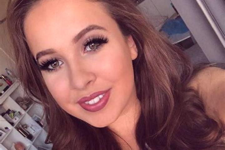 Piper, 28, a dark blonde dark-eyed caribbean companion based in Germering. Offering Overnight, CIM, Dinner Date. Available for incall and outcall, overnight ...