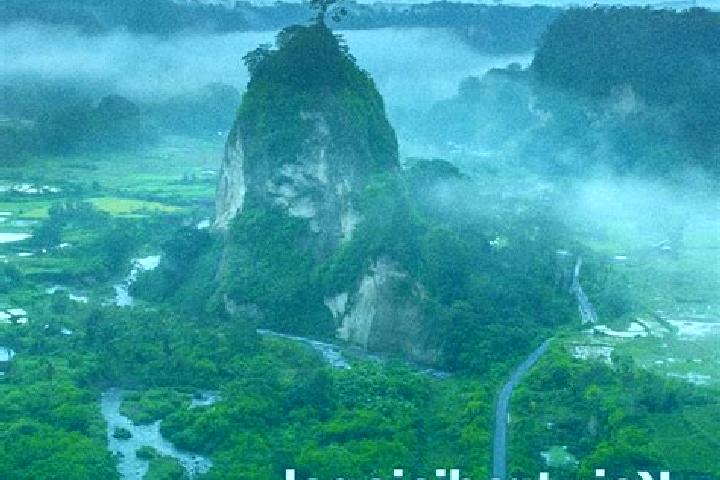 Piper, 28 — Escort in Enrekang, Indonesia