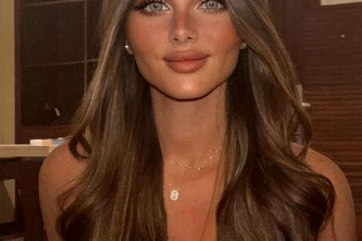 Piper, 29, a brunette dark-eyed european companion based in Bobaita. Offering GFE, Fetish, Deep French Kissing, Overnight. Available for incall and outcall, ...