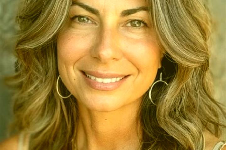 Piper, 29, a brunette grey-eyed latina companion based in La Trinite. Offering Roleplay, Fetish, Girlfriend Experience. Available for incall and outcall, ove...