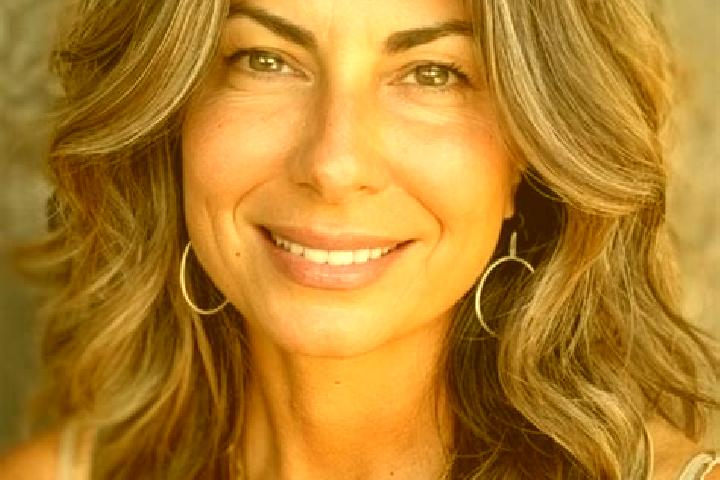 Piper, 29, a brunette grey-eyed middle eastern companion based in La Puerta. Offering Prostate Massage, GFE, 69, Couples. Available for incall and outcall, d...