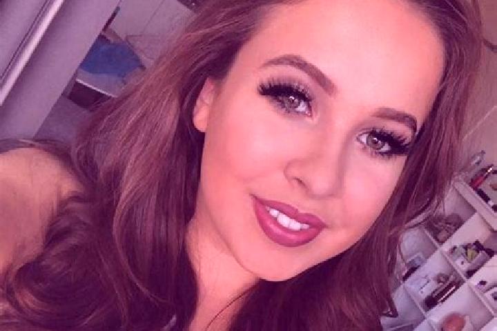 Piper, 29, a brunette grey-eyed slavic companion based in Bayganin. Offering Prostate Massage, GFE, Fetish. Available for incall and outcall, day and evening...
