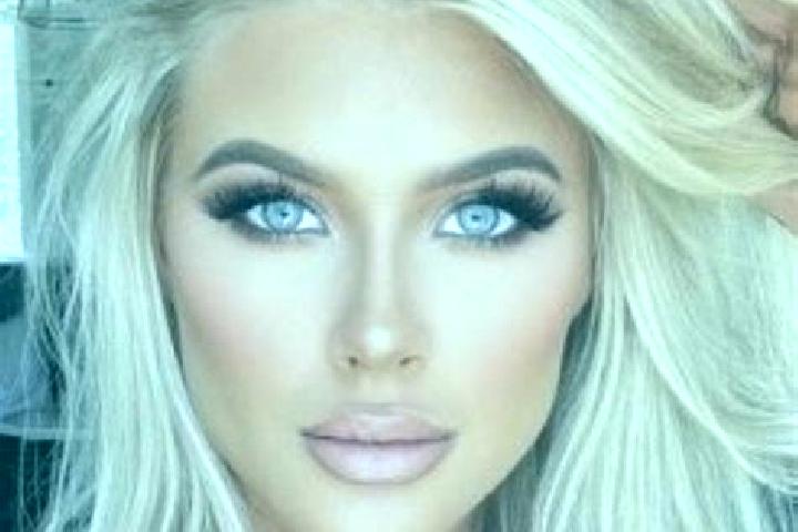 Piper, 29, a platinum blonde hazel-eyed middle eastern companion based in Fuentespreadas. Offering Girlfriend Experience, Travel Companion, GFE, Striptease. ...