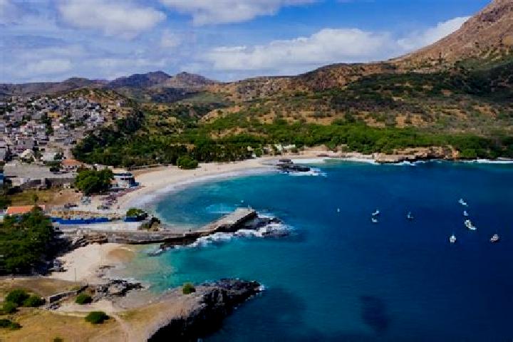 Piper, 29 — Escort in Montagarro, Cape Verde