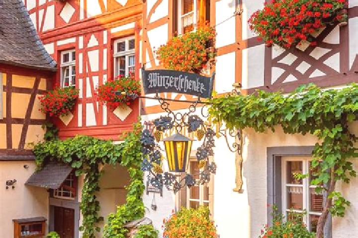 Piper, 29 — Escort in Muhlenbarbek, Germany