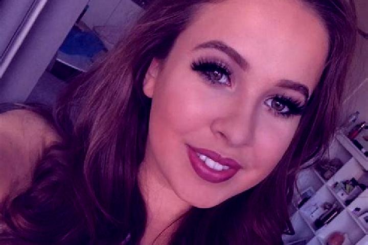 Piper, 30, a brunette blue-eyed mixed companion based in Crosbyton. Offering Fetish, Travel Companion, A-Level. Available for incall and outcall, overnight b...